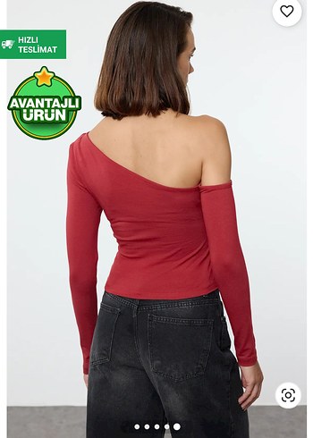 Trendyol & Milla Kırmızı Süet Görünümlü Tek Omuz Bluz