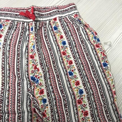 Yazlık ince pantolon