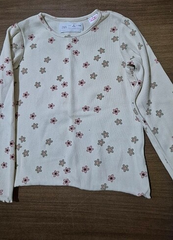 Zara tshirt 