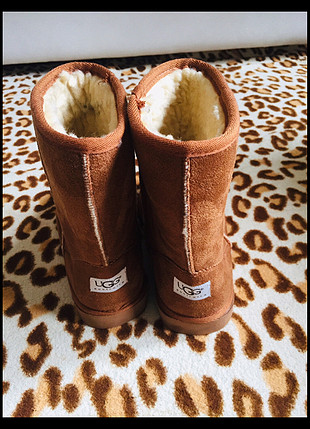 Taba ugg