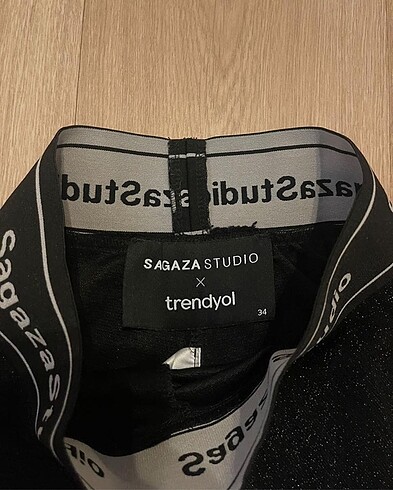 s Beden Sagaza şort