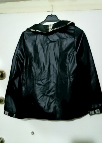 Siyah Parlak Deri Düğmeli Midi Ceketi - Görsel 4