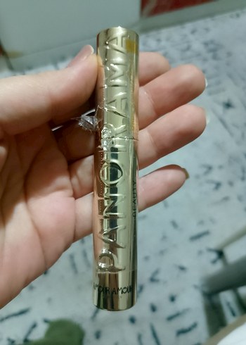 L'Oreal Paris Volumizing Panorama Siyah Maskara - Görsel 3