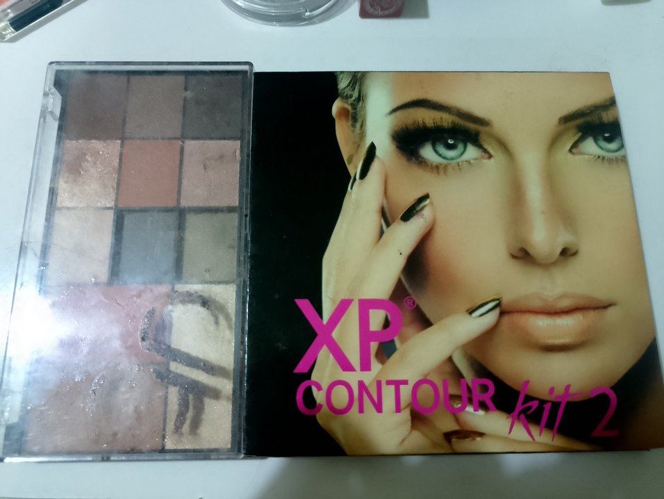 Bej Tonlarında Koyu Göz Farı Paleti - Görsel 2