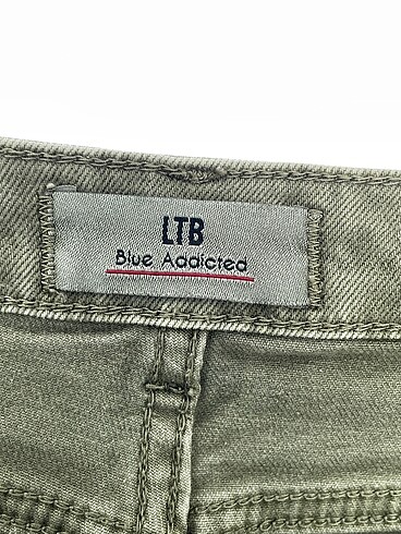 26 Beden çeşitli Renk LTB Jean / Kot %70 İndirimli.