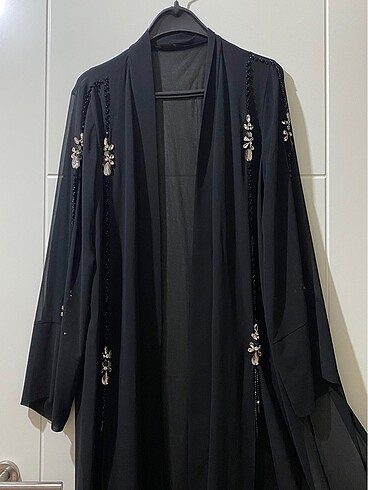 l Beden TAŞLI ABAYA
