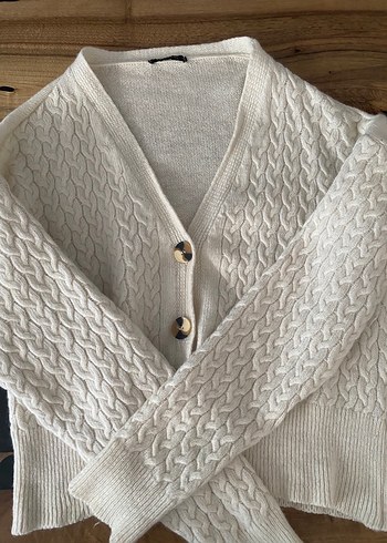 Düğmeli Beyaz Bohem Kadın Hırka - Görsel 2