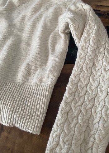 Düğmeli Beyaz Bohem Kadın Hırka - Görsel 4