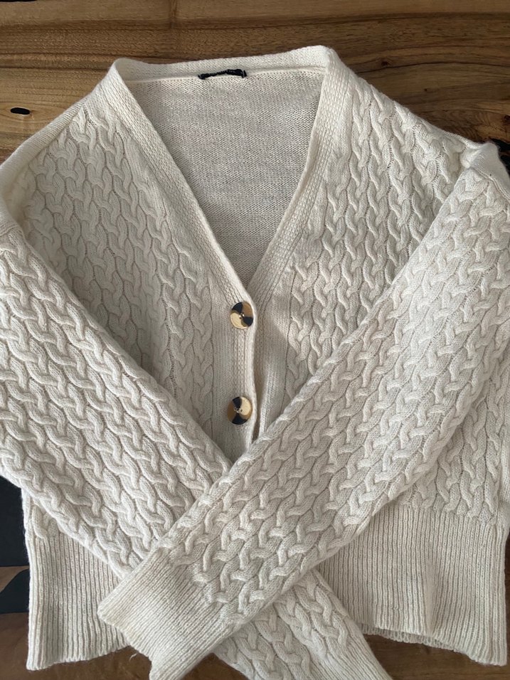 Düğmeli Beyaz Bohem Kadın Hırka - Görsel 2