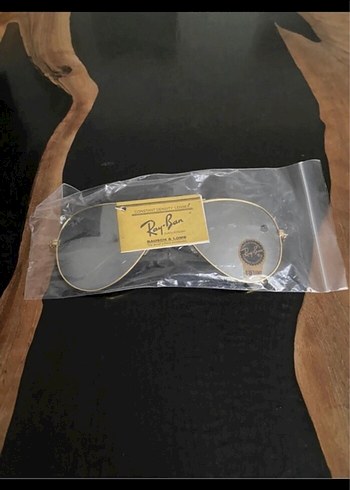 Ray Ban Altın Renkli Retro Aviator Kadın Gözlüğü