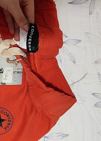 m Beden Converse orjinal eşofman ve t-shirt