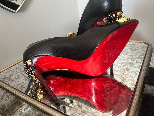 38 Beden siyah Renk Christian Louboutin Zımba Detaylı Topuklu Ayakkabı