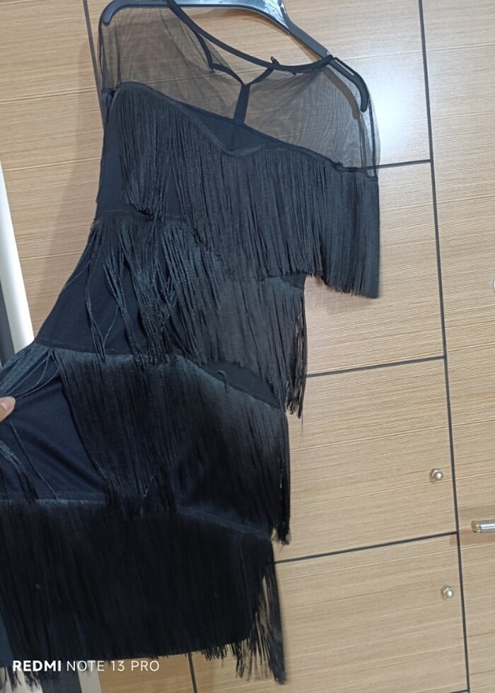 Püsküllü Elbise - Görsel 3