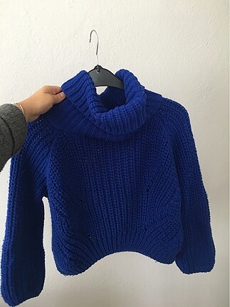 Saks mavisi crop kazak