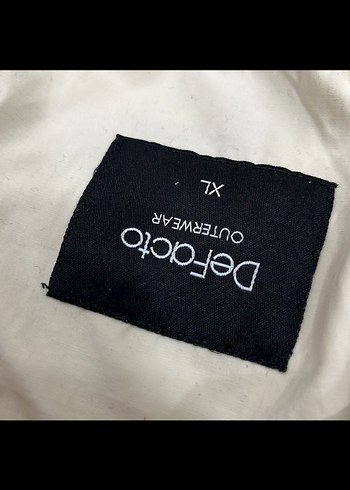 Beyaz Kemerli Midi Kadın Trençkot - Görsel 3