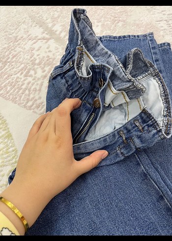 Gevşek Kesim Kemerli Midi Kot Pantolon - Görsel 2