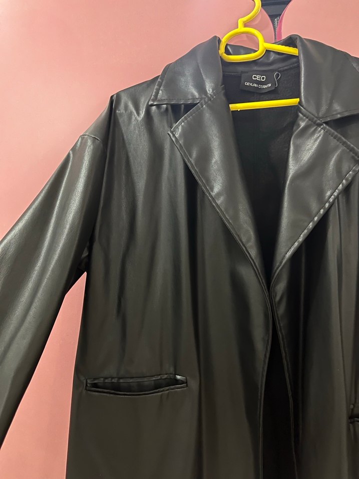 Kadın Siyah Deri Kemerli Midi Ceket - Görsel 2