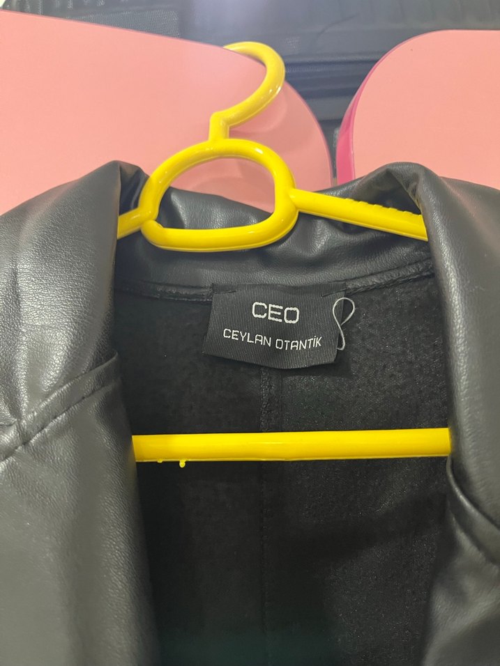 Kadın Siyah Deri Kemerli Midi Ceket - Görsel 3