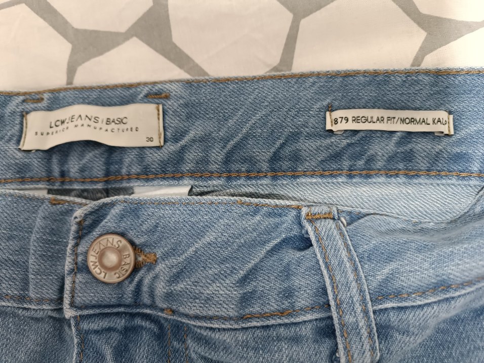 Gevşek Kesim Mavi Denim Şort - Görsel 3