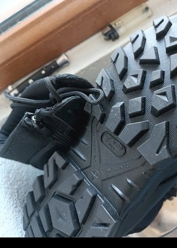 Siyah Bağcıklı Erkek Deri Bot - Görsel 2