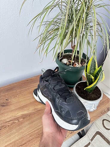 38,5 Beden siyah Renk Nike mk2 tekno