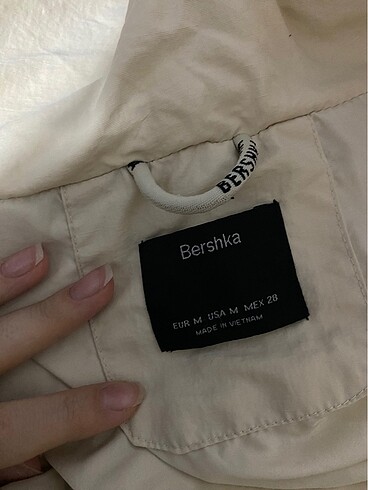 m Beden bershka mont