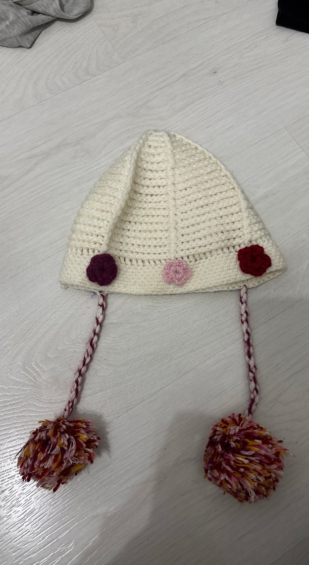 Çiçek İşlemeli Renkli Örgü Çocuk Bere - Görsel 2