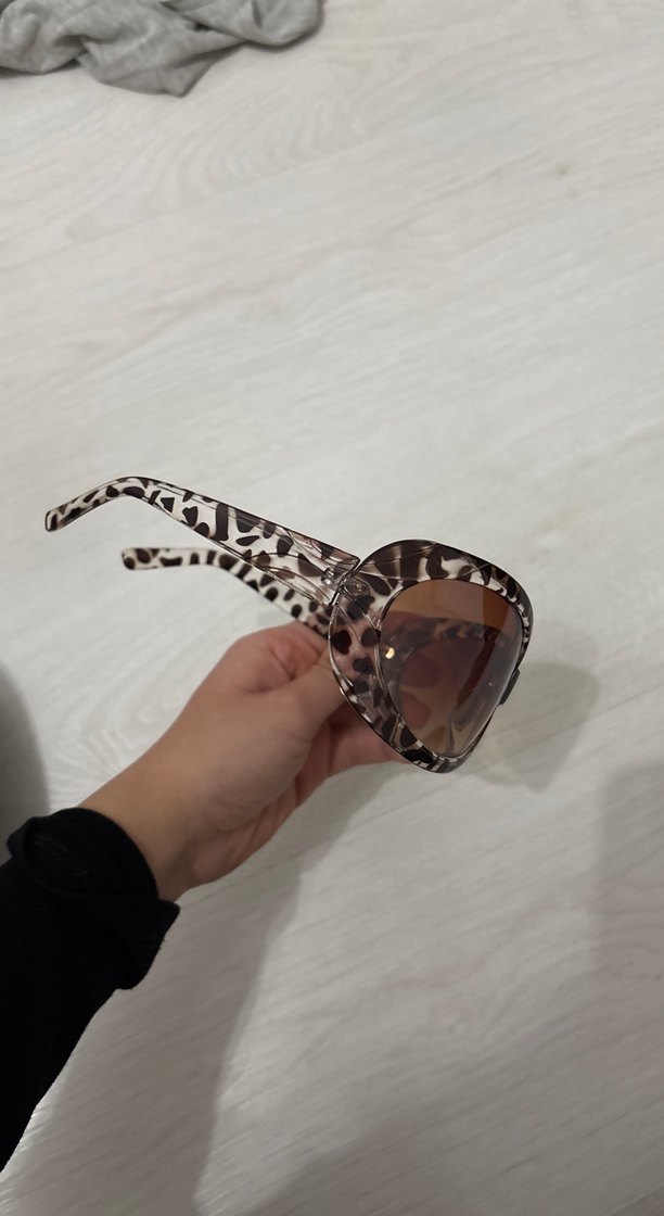 Kahverengi leopar desenli Retro Kadın Güneş Gözlüğü - Görsel 3