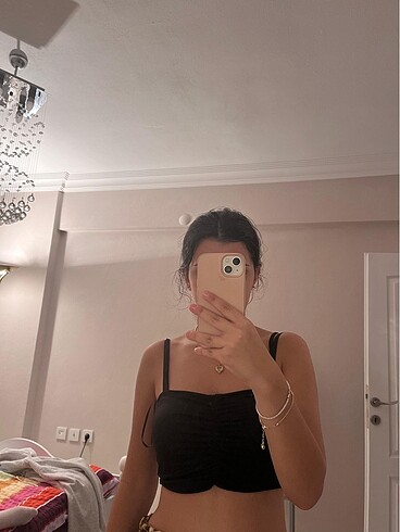 Siyah crop