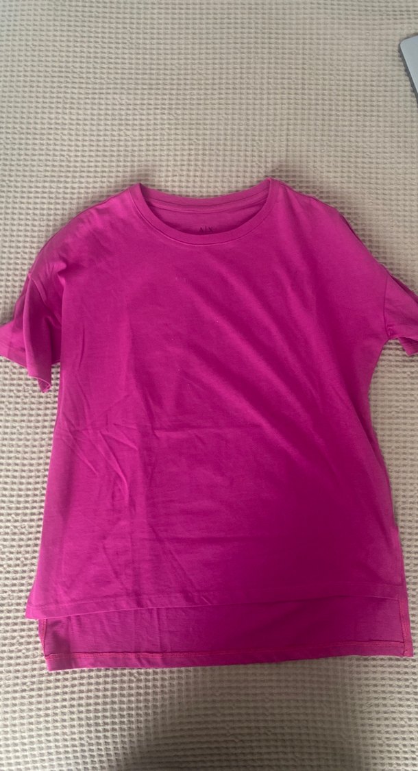 Pembe Armani kadın Tişört - Görsel 2