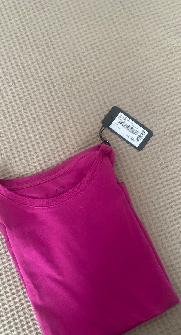 Pembe Armani kadın Tişört - Görsel 4