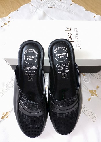 Capsella Siyah Elastik Bantlı Platform Terlik - Görsel 2