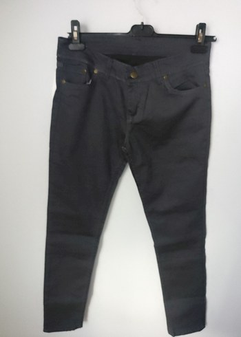 Siyah Kemerli Kadın Kot Pantolon - Görsel 3