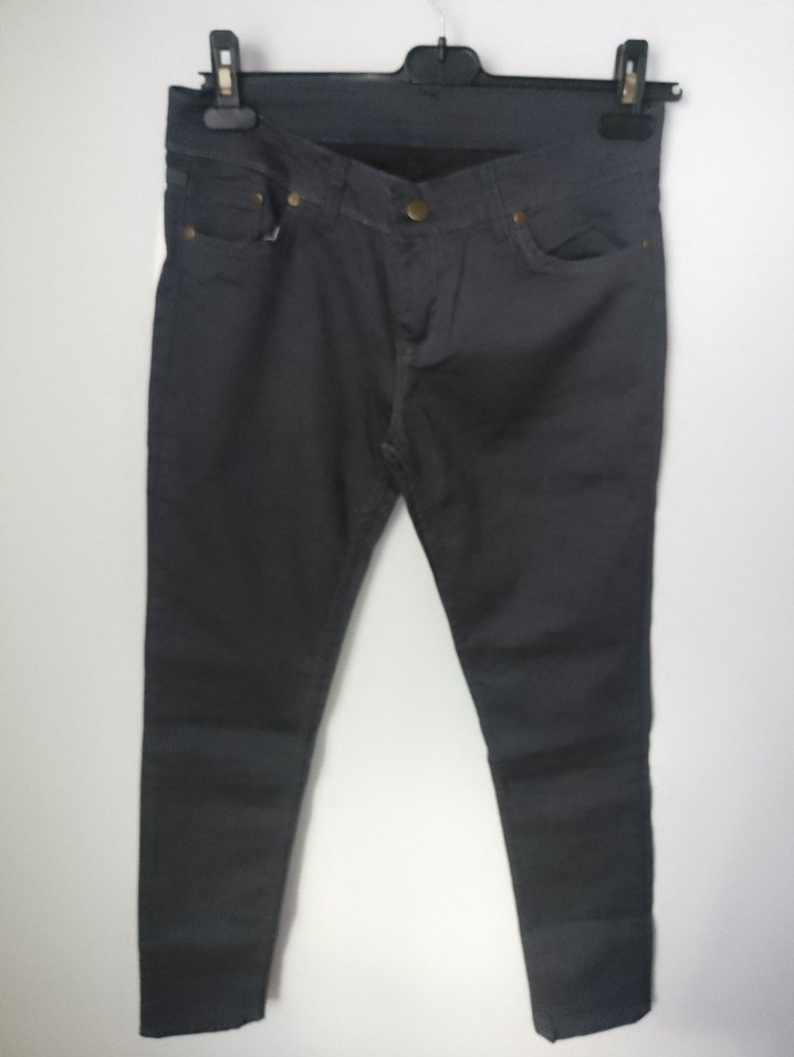 Siyah Kemerli Kadın Kot Pantolon - Görsel 4