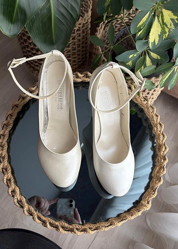 Beyaz Silky Dolgu Topuklu Kadın Abiye Ayakkabı - Görsel 4