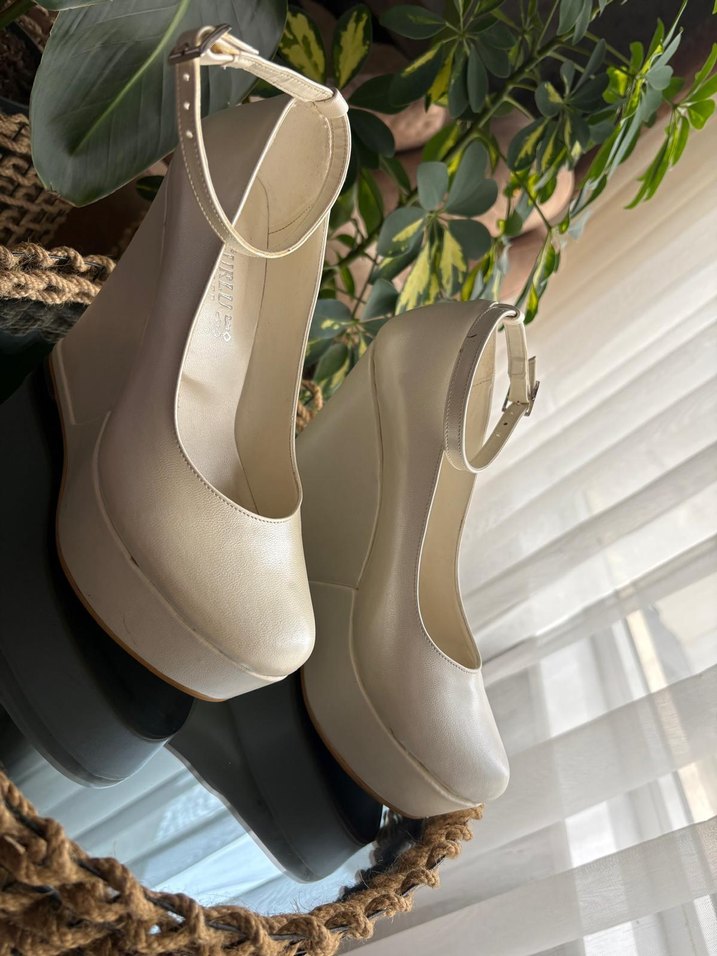 Beyaz Silky Dolgu Topuklu Kadın Abiye Ayakkabı - Görsel 2