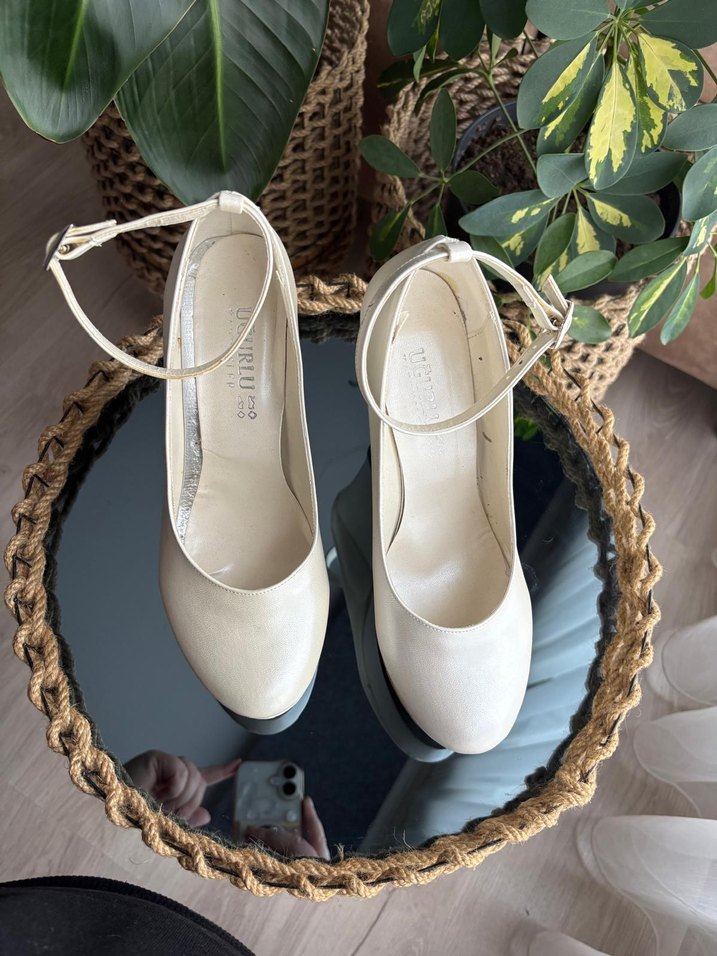 Beyaz Silky Dolgu Topuklu Kadın Abiye Ayakkabı - Görsel 4