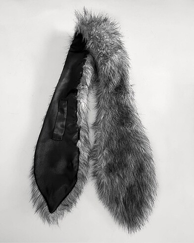 H&M Peluş Atkı