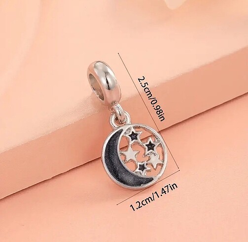 Pandora Pandora charm