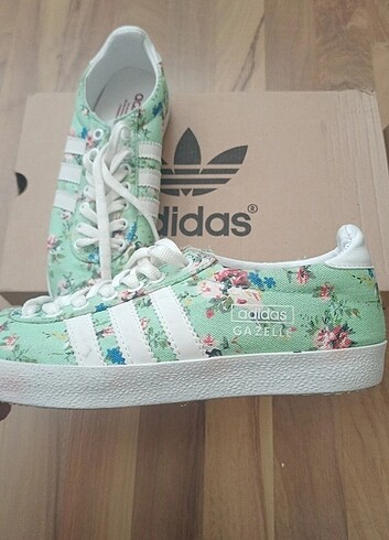 37 Beden çeşitli Renk Adidas Gazelle Ayakkabı