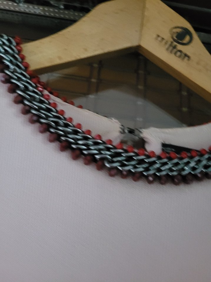 Zincir Detaylı Pembe Triko Bluz - Görsel 2