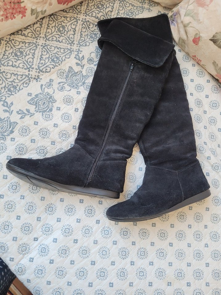 Siyah Süet Kadın Dolgu Topuklu pisi pisi tarzında Çizme - Görsel 2