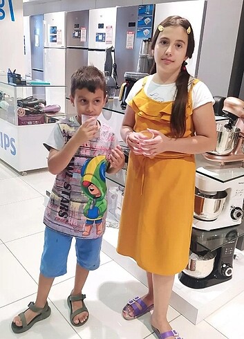 13-14 Yaş Beden altın Renk Ürün 13 14 yasa uygundur