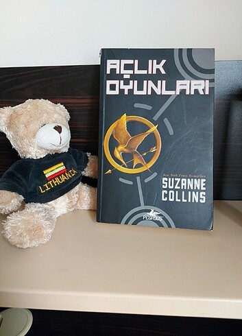 AÇLIK OYUNLARI-Suzanne COLLINS 