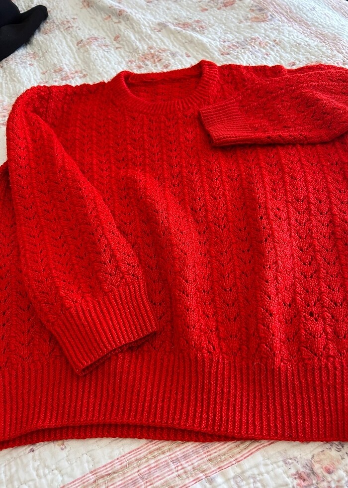 Delikli bluz - Görsel 2