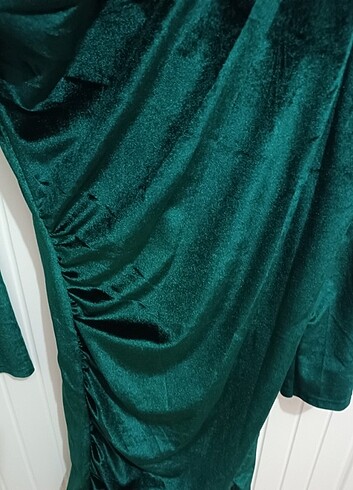 l Beden yeşil Renk Kadife elbise 