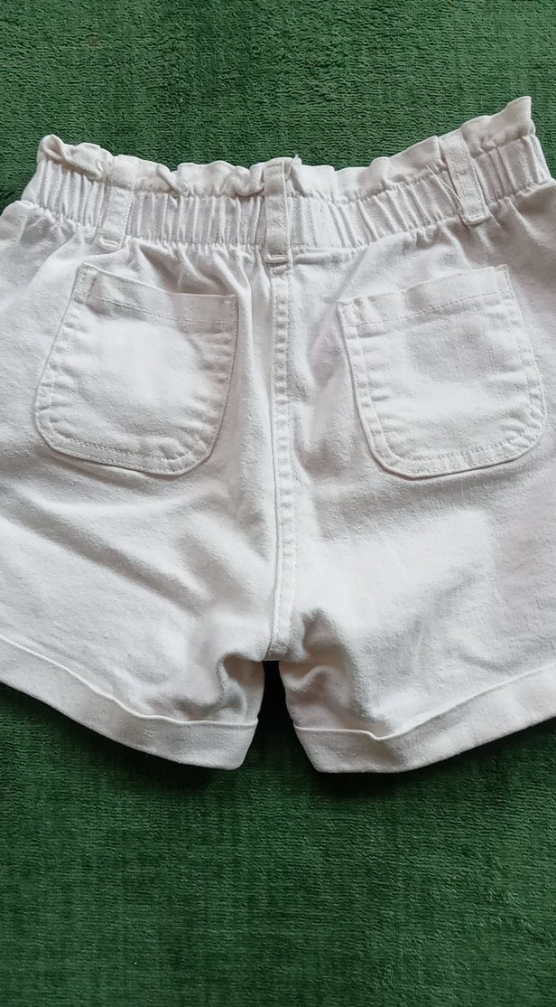 Beyaz Pamuklu Bol Kesim Kız Şortu - Görsel 4
