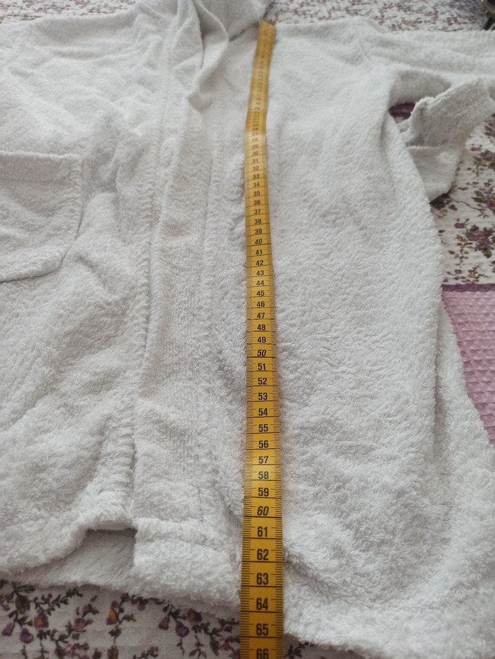 Kapüşonlu Beyaz Erkek Çocuk Bornozu - Görsel 3