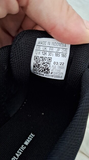 30 Beden siyah Renk Orijinal Adidas 30.5 numara sifir unisex