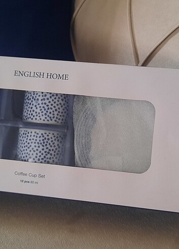 English Home Fincan takımı